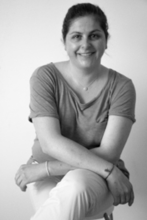 VERÓNICA REYES CASAS